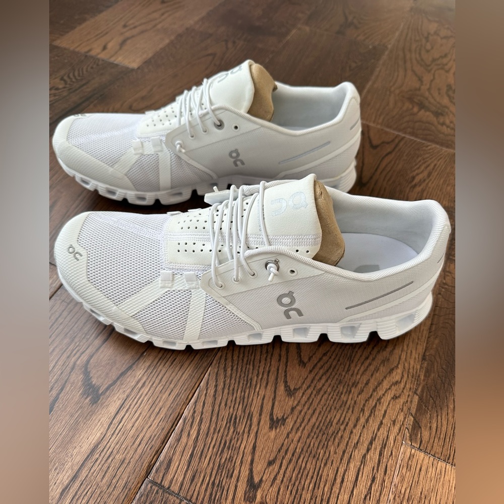 Brand New Men’s On Sneakers Size 10.5